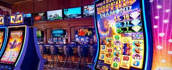 q3333 Live Casino Real Dealer Baccarat HD Streaming